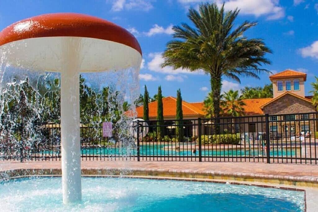 Gone 2 Florida Vacation Homes Four Corners Экстерьер фото